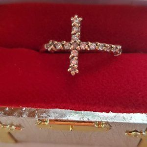 14K Yellow Gold Cross ring